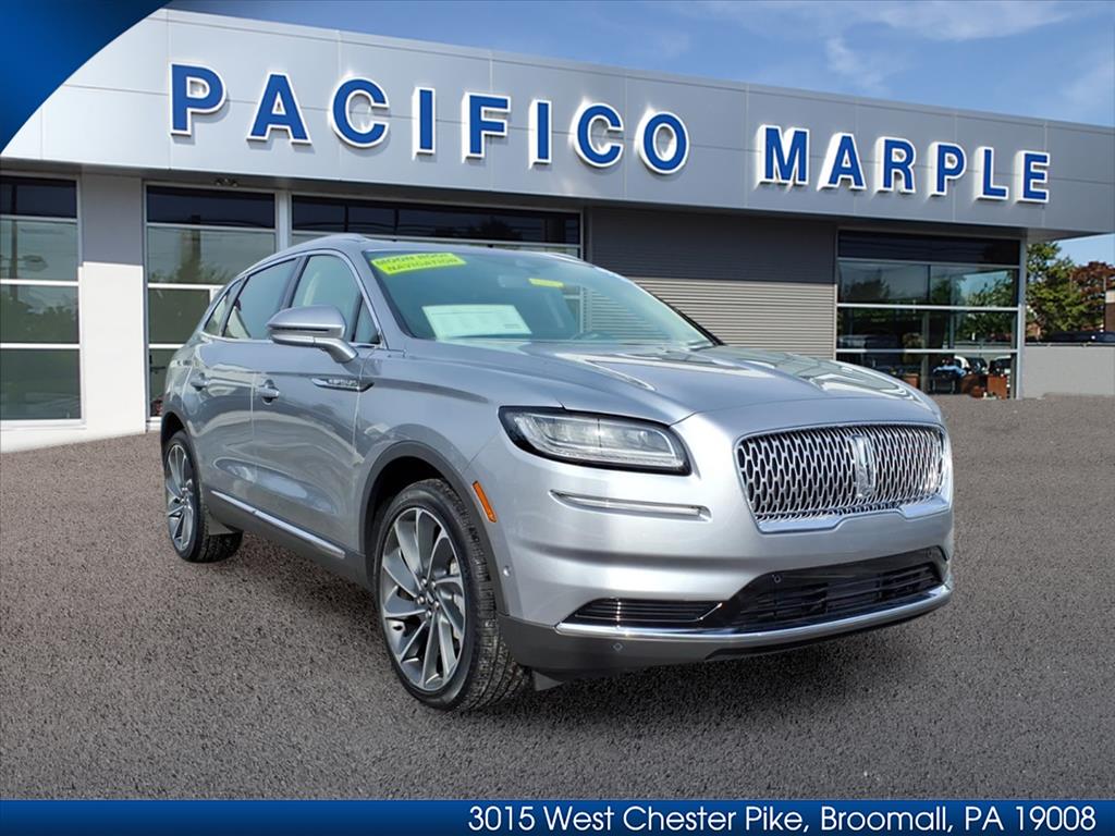 2023 Lincoln Nautilus Reserve's photo