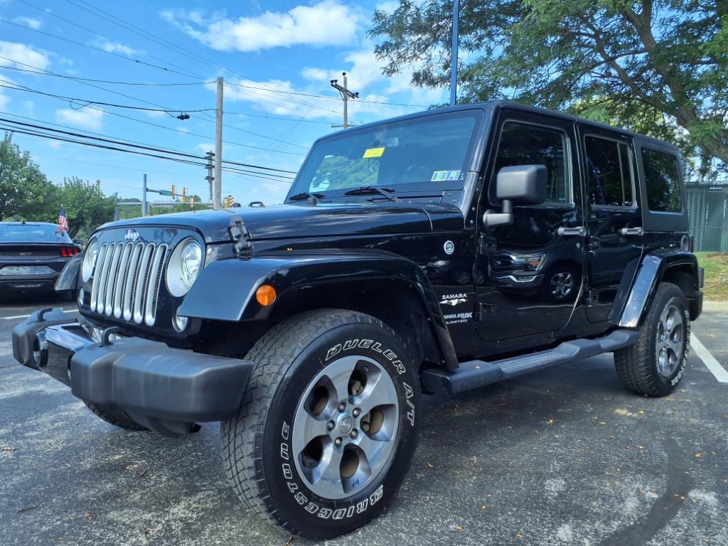 2018 Jeep Wrangler Unlimited Sahara photo 3