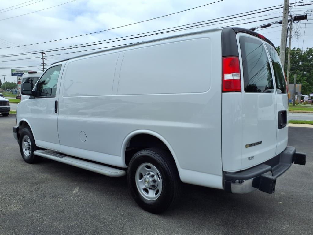 2023 Chevrolet Express 2500 Work Van photo 4
