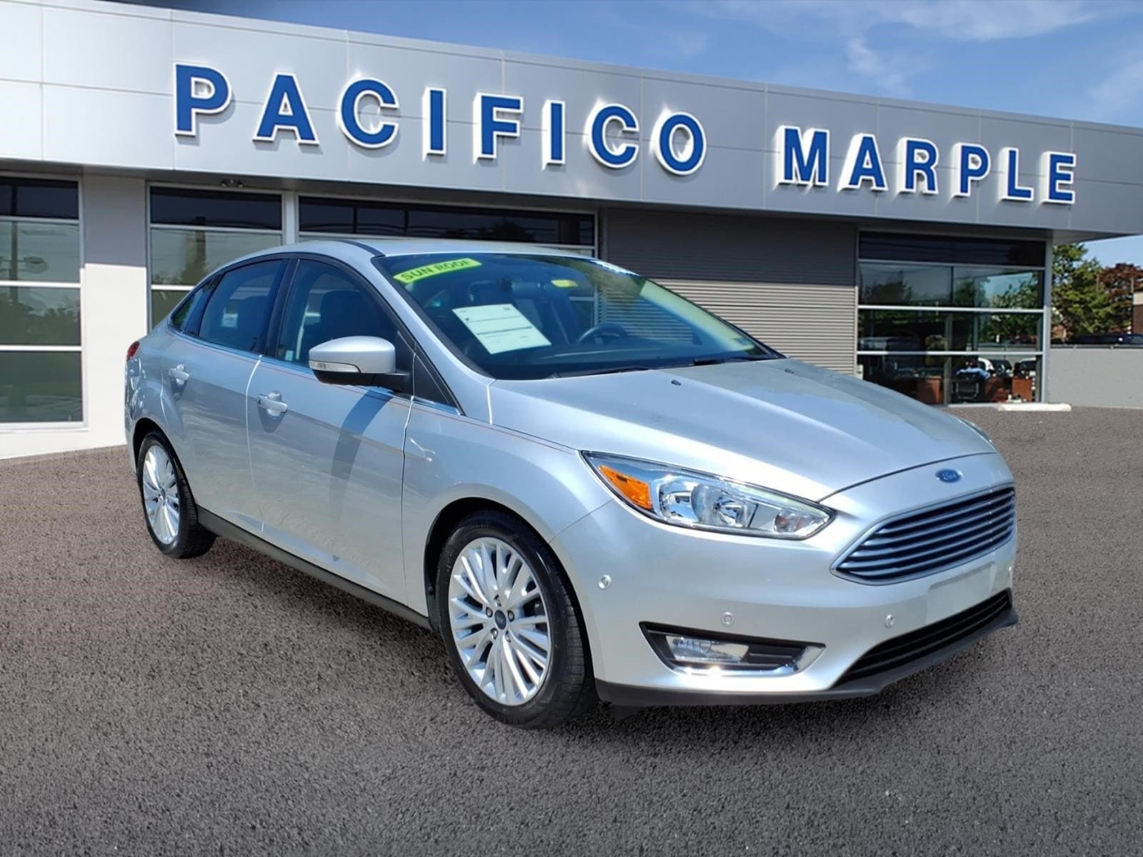 Ingot Silver 2018 Ford Focus Sedan Front-Wheel Drive 6-Speed Automatic