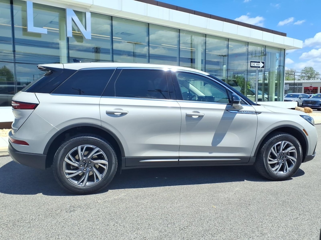 Certified 2023 Lincoln Corsair Standard SUV