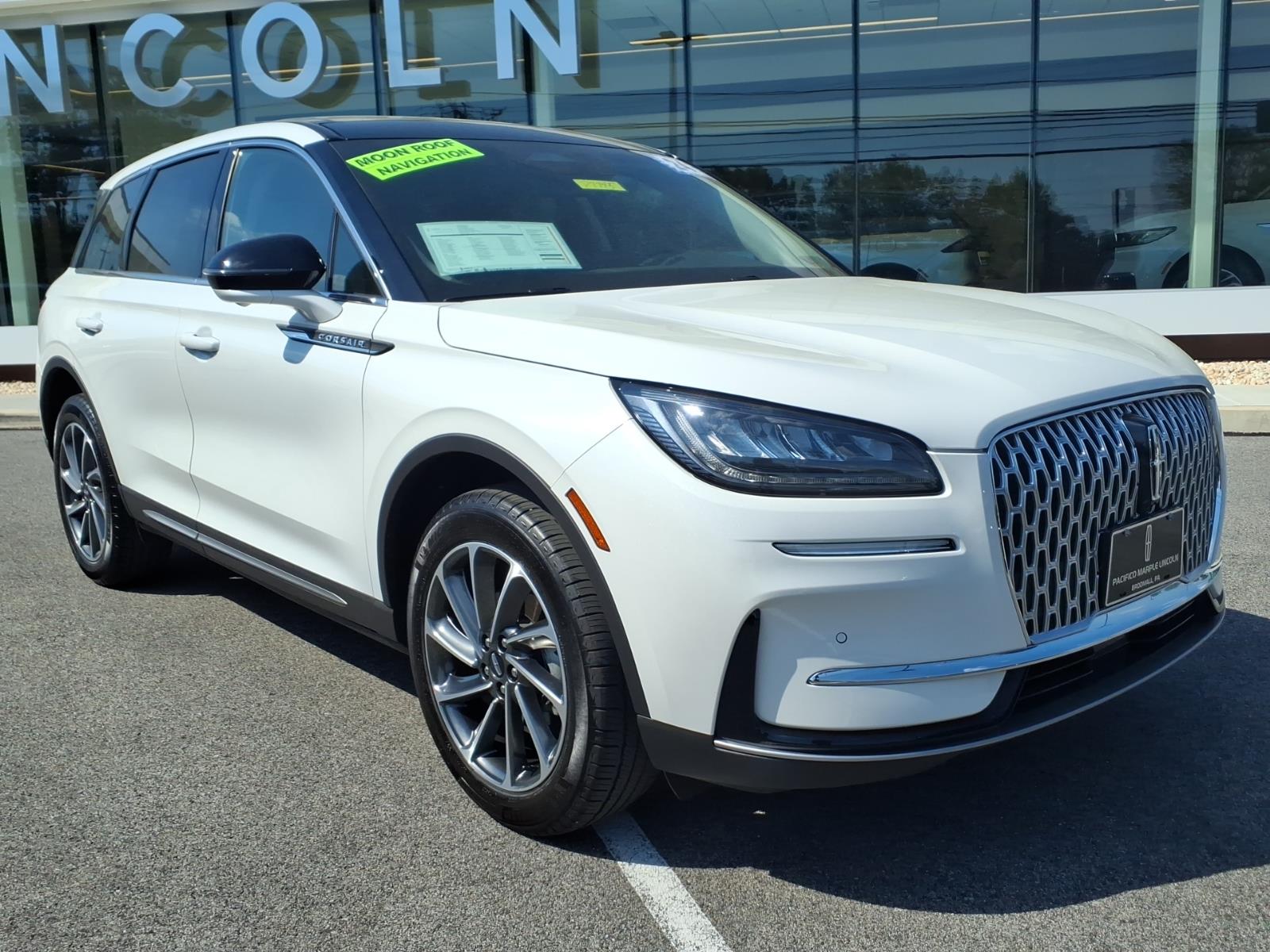 2024 Lincoln Corsair Premiere AWD's photo