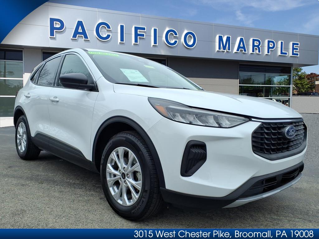 2024 Ford Escape Active's photo