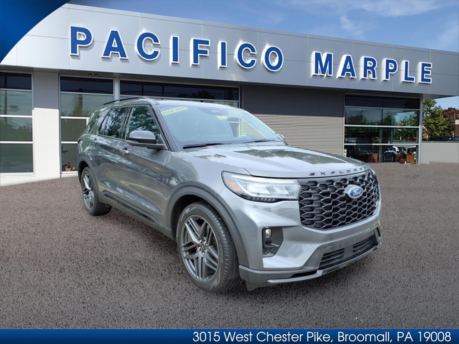 2025 Ford Explorer ST AWD