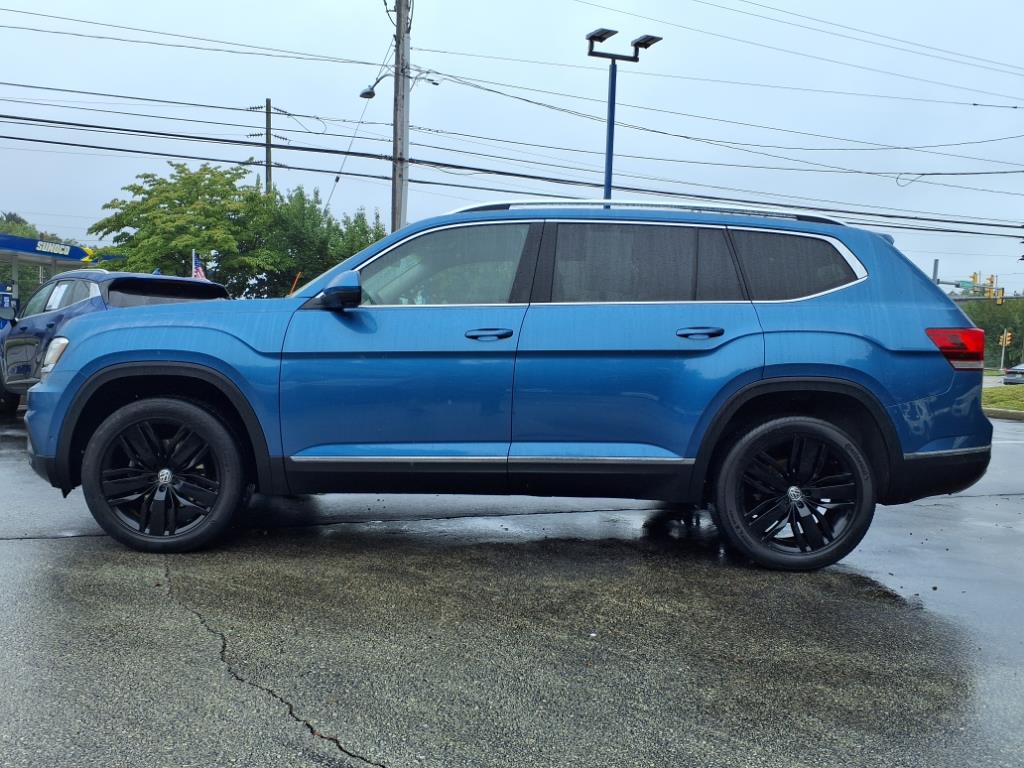 2019 Volkswagen Atlas V6 SEL Premium photo 3