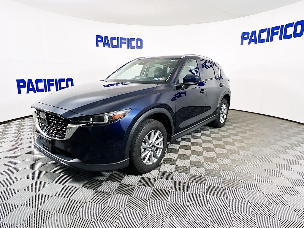 2023 Mazda CX-5 2.5 S Preferred photo 2