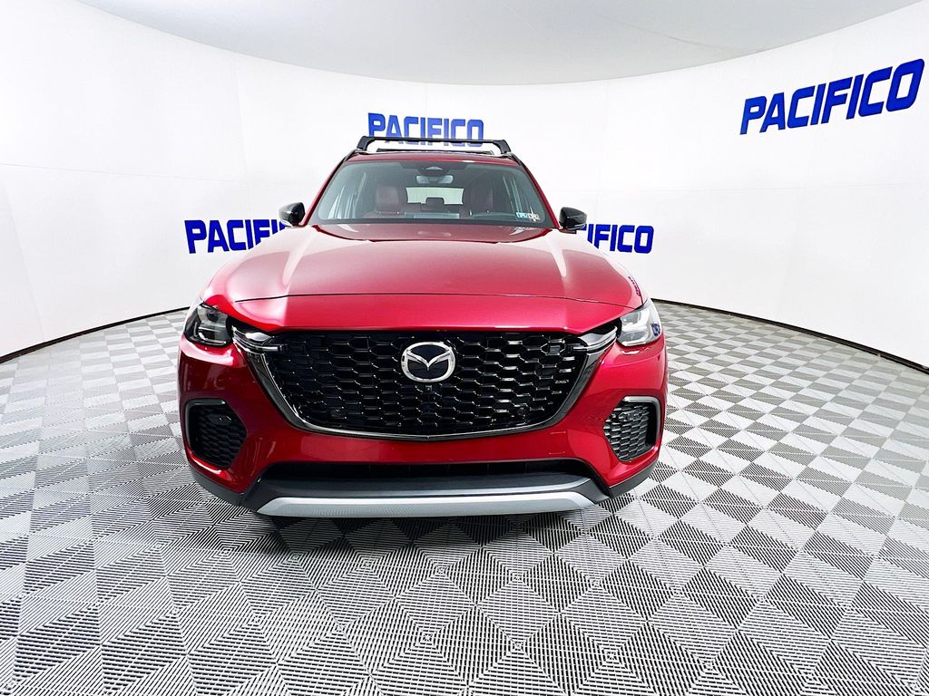 2025 Mazda CX-70 Plug-in Hybrid Premium Plus photo 2