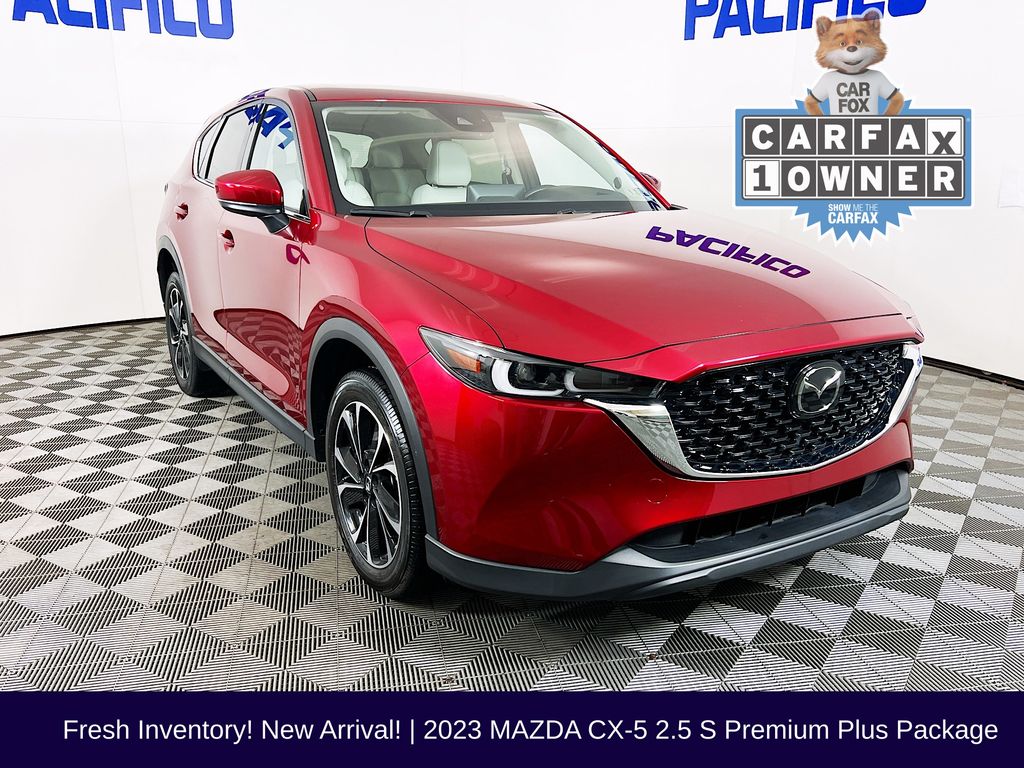 2023 Mazda CX-5 S Premium Plus package