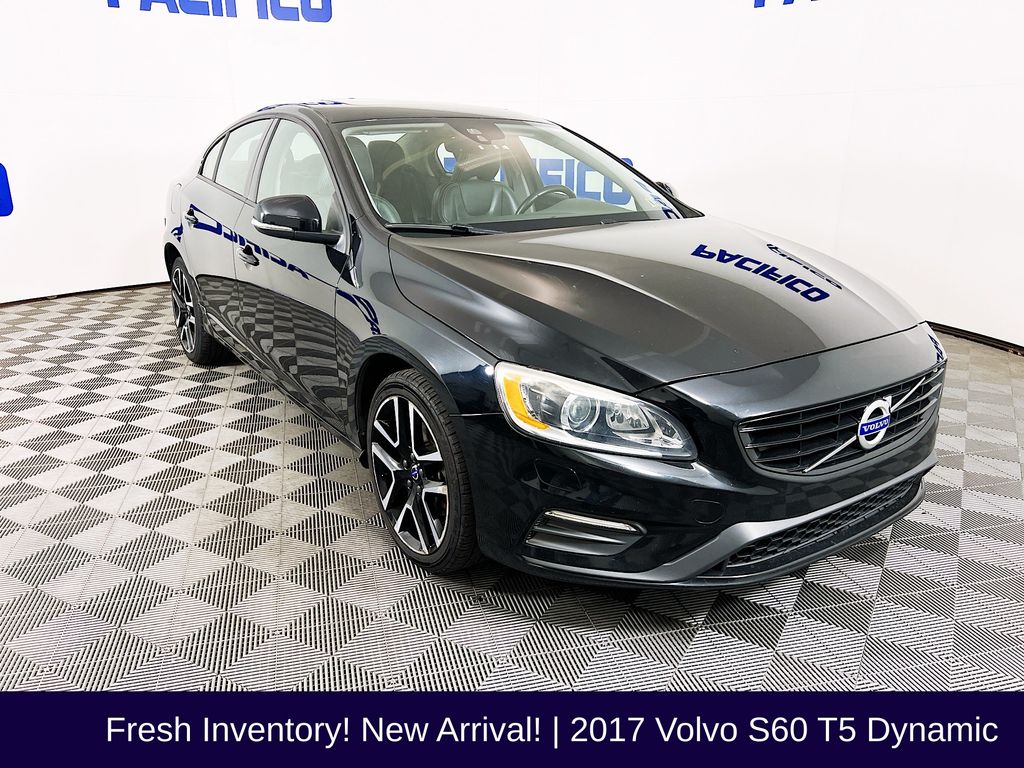 2017 Volvo S60 T5 Dynamic