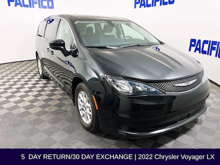 2022 Chrysler Voyager LX Van Passenger Van