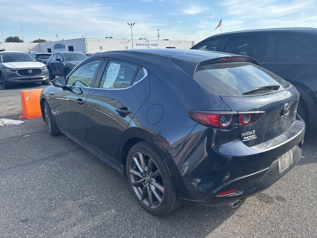2020 Mazda Mazda3 Base Hatchback photo 3