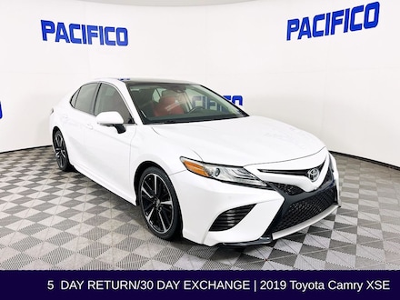 2019 Toyota Camry Sedan