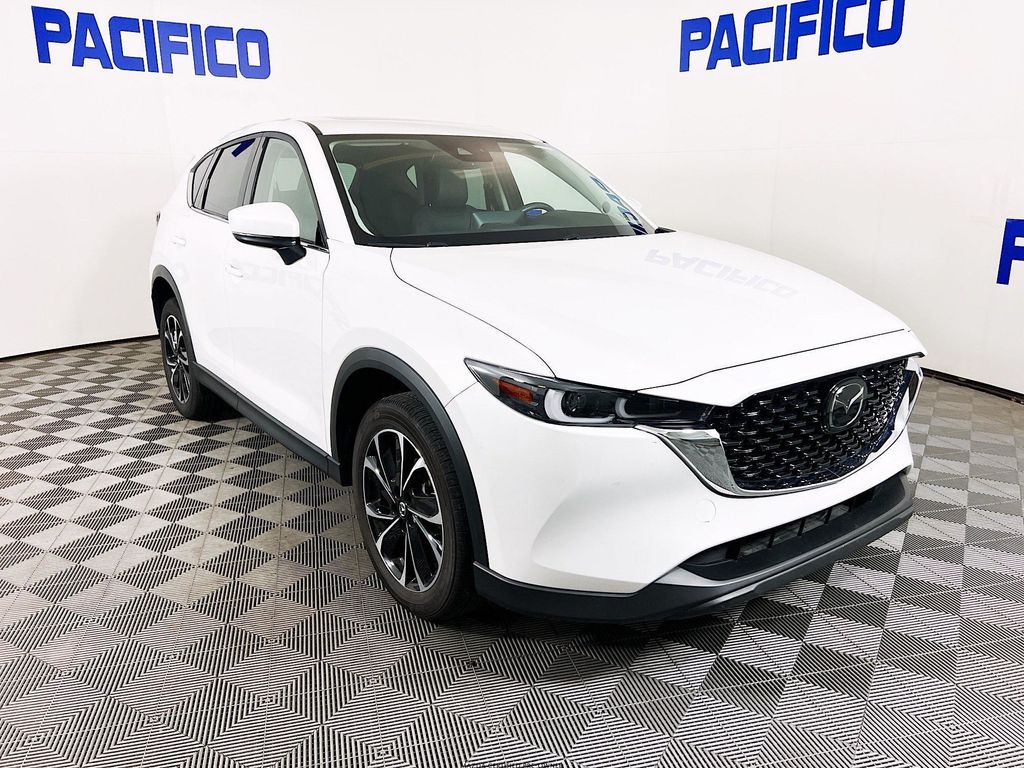 2023 Mazda CX-5 S Premium package Auto AWD's photo