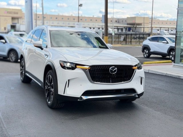 2025 Mazda CX-90 Premium Plus Package - Photo 3