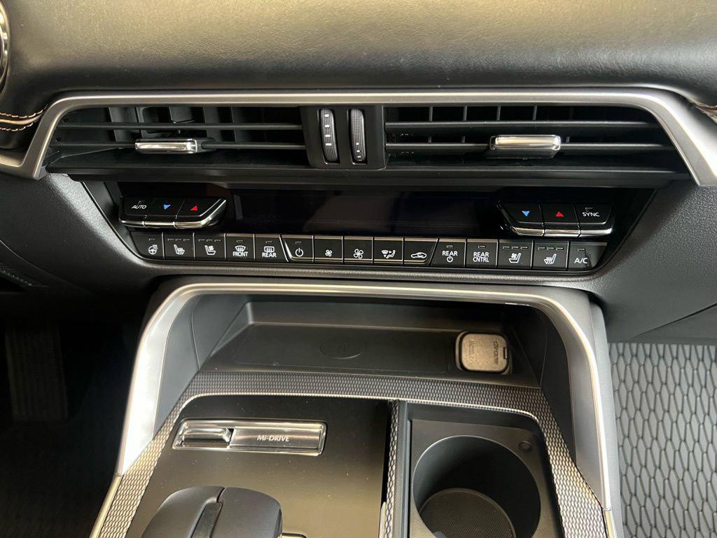 2026 Mazda CX-90 Preferred Package - Photo 11