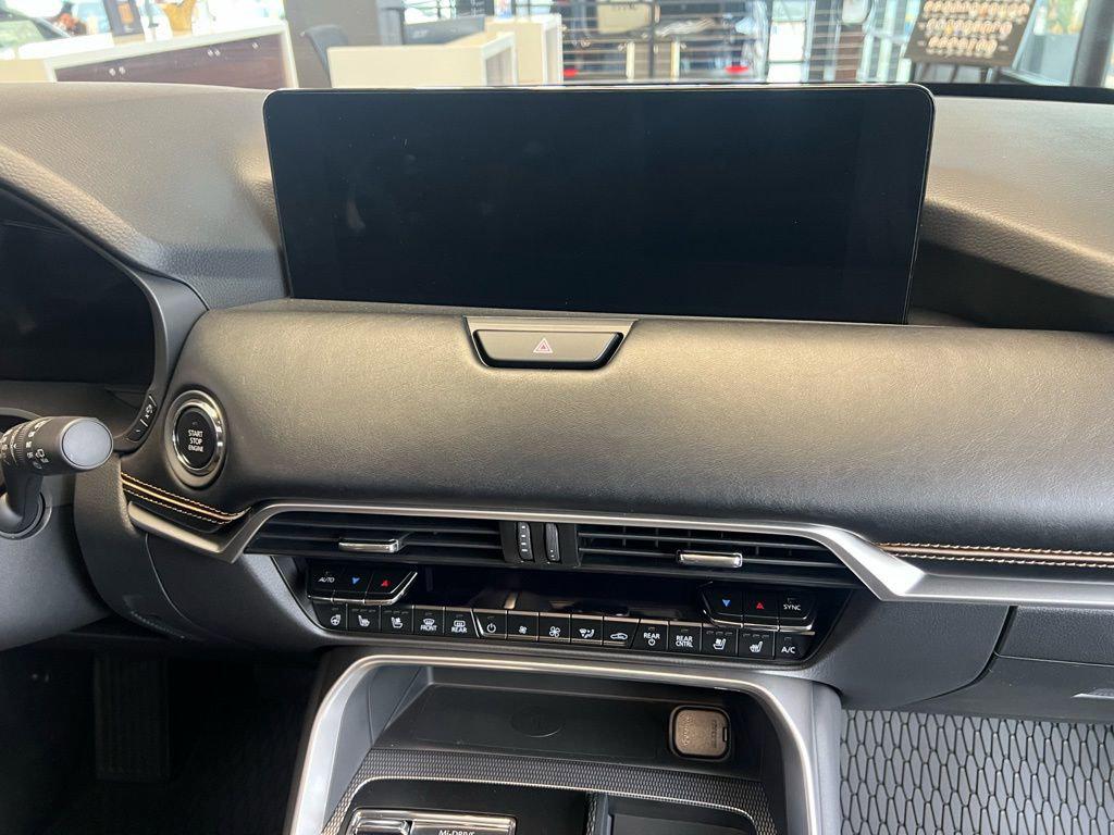 2026 Mazda CX-90 Preferred Package - Photo 12