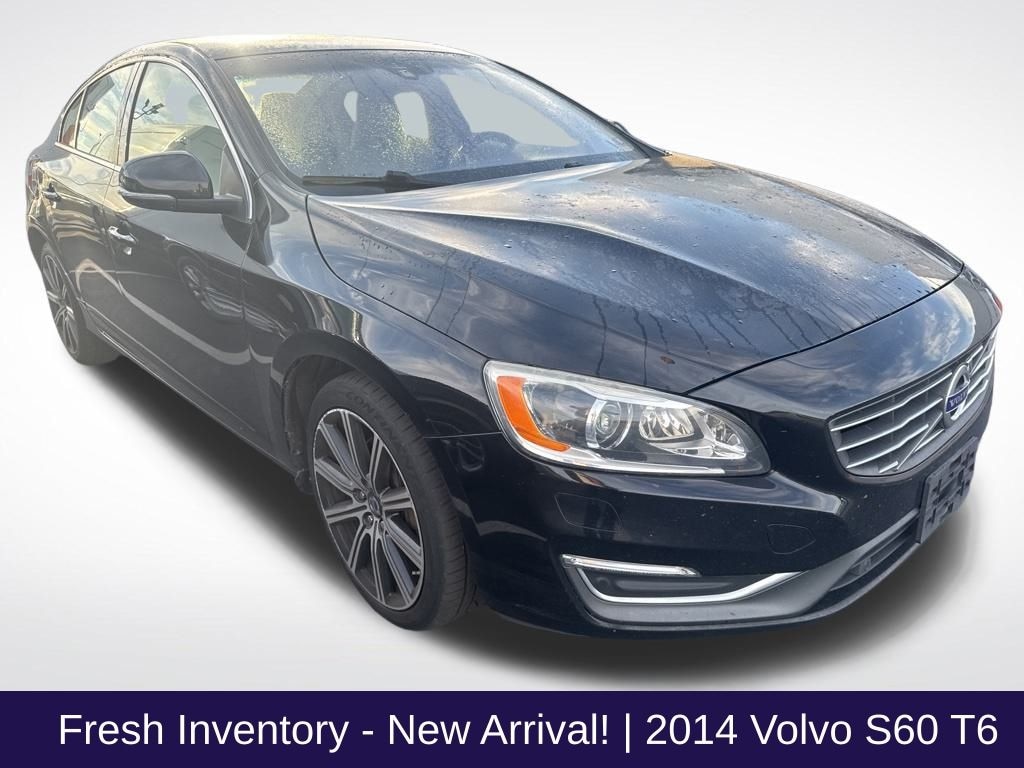 Used 2014 Volvo S60 T6 Sedan
