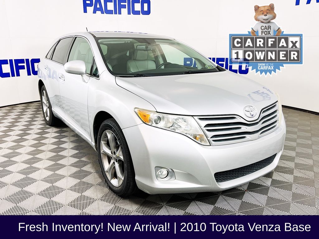 2010 Toyota Venza Base