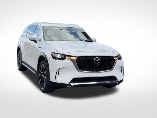 2025 Mazda CX-90 Premium Plus Package's photo
