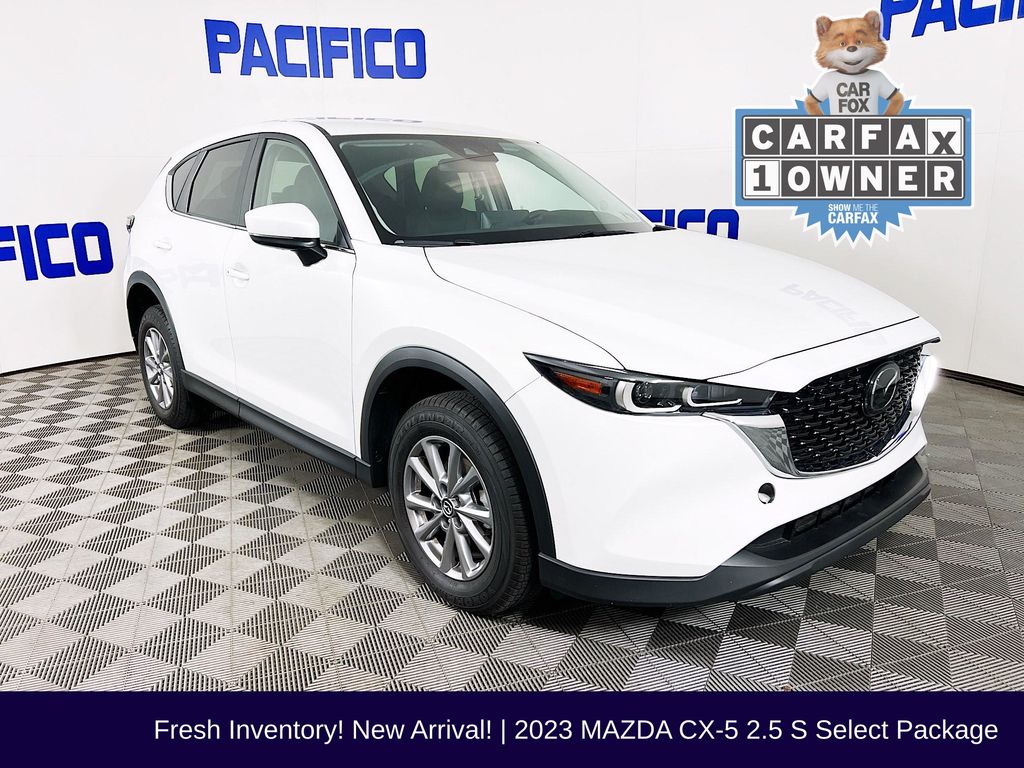 2023 Mazda CX-5 S Select Package Auto AWD's photo