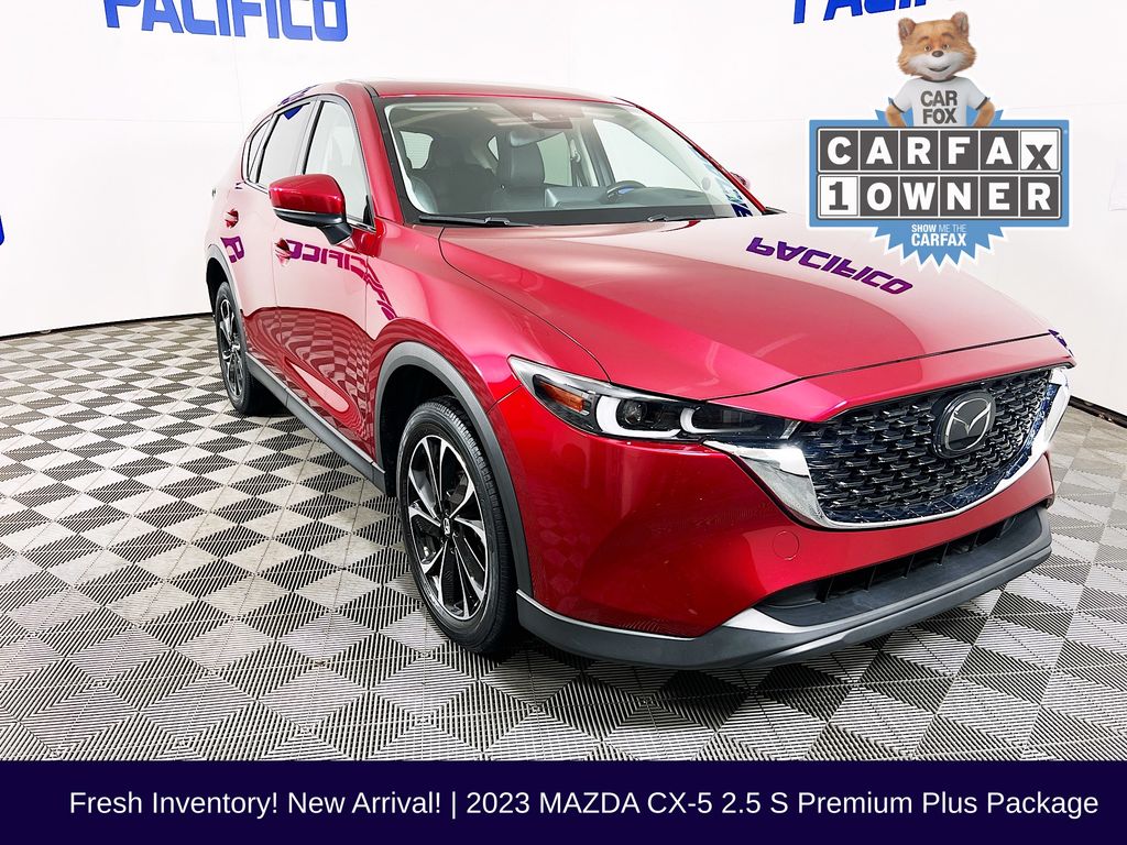 2023 Mazda CX-5 S Premium Plus package