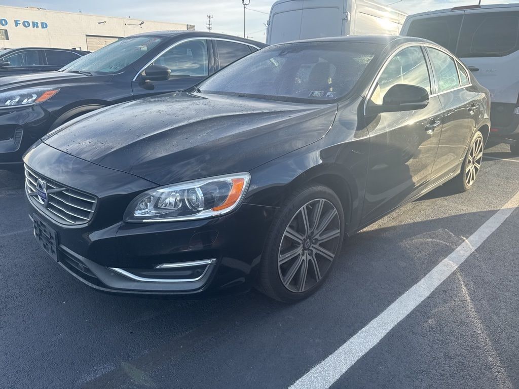 Used 2014 Volvo S60 T6 Sedan