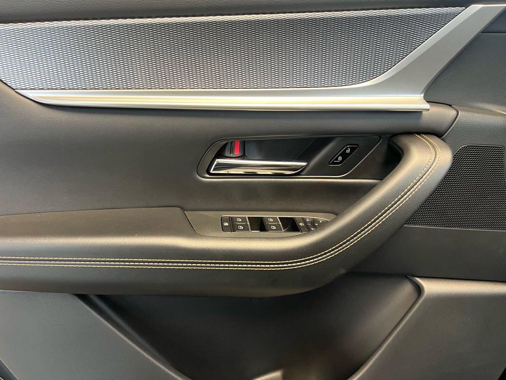 2026 Mazda CX-90 Preferred Package - Photo 14