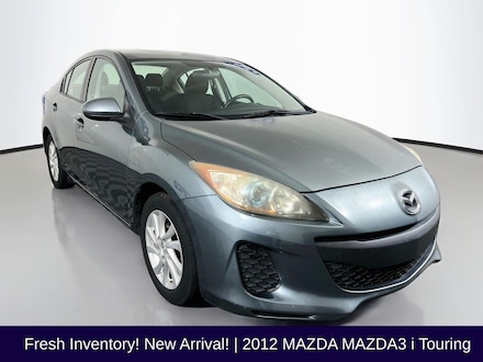 2012 Mazda Mazda3 i Touring SKYACTIV Sedan