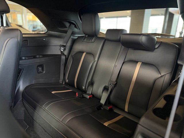 2025 Mazda CX-90 Premium Plus Package - Photo 35