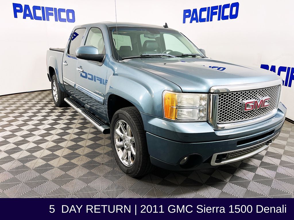 2011 GMC Sierra 4WD Crew Cab Short Box's photo