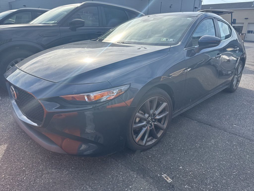 2020 Mazda Mazda3 Base Hatchback photo 2