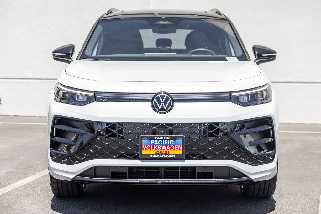 New 2026 Volkswagen Tiguan 2.0T SE R-Line Black SUV
