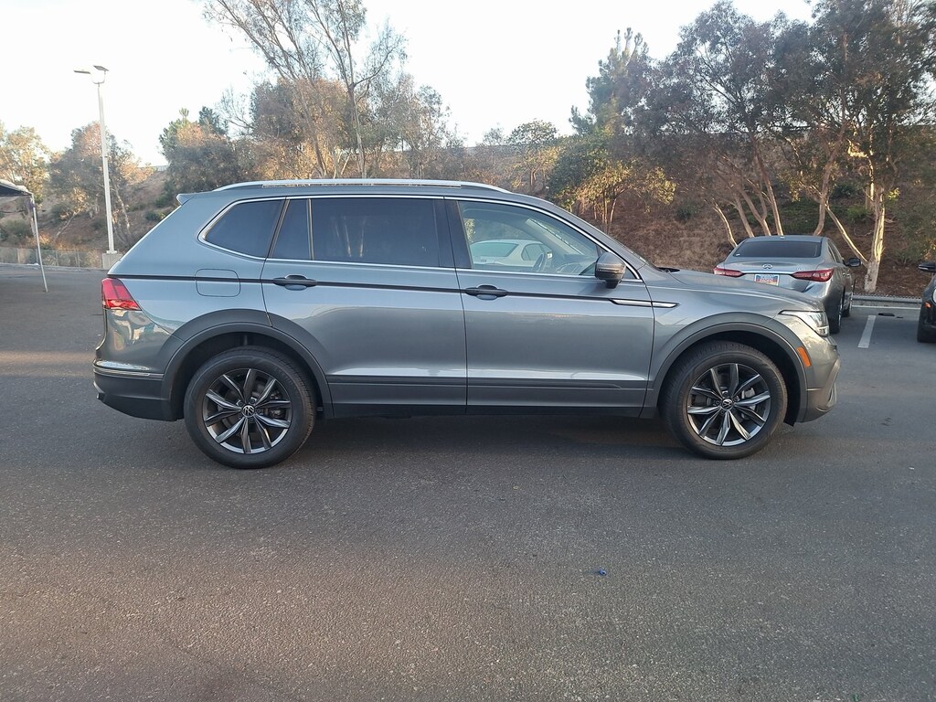 Used 2022 Volkswagen Tiguan 2.0T SE SUV