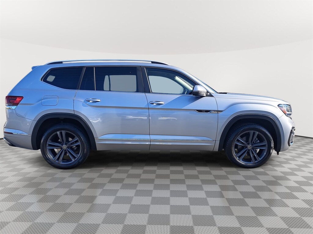 Used 2022 Volkswagen Atlas 3.6L V6 SEL R-Line SUV