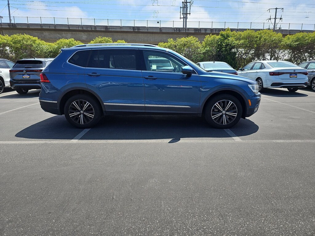 Used 2019 Volkswagen Tiguan 2.0T SEL R-Line SUV