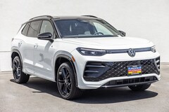 2026 Volkswagen Tiguan 2.0T SE R-Line Black SUV