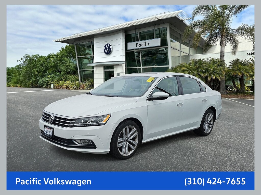 Used 2018 Volkswagen Passat 2.0T SE w/Technology Sedan