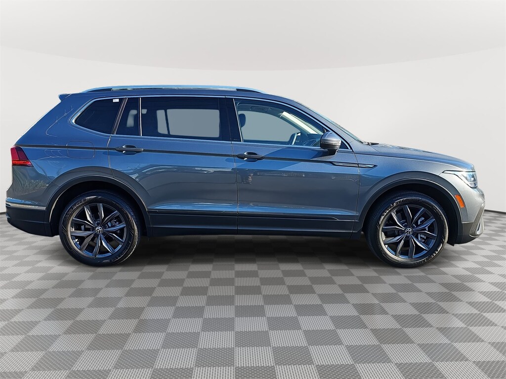 Certified 2022 Volkswagen Tiguan 2.0T SE SUV