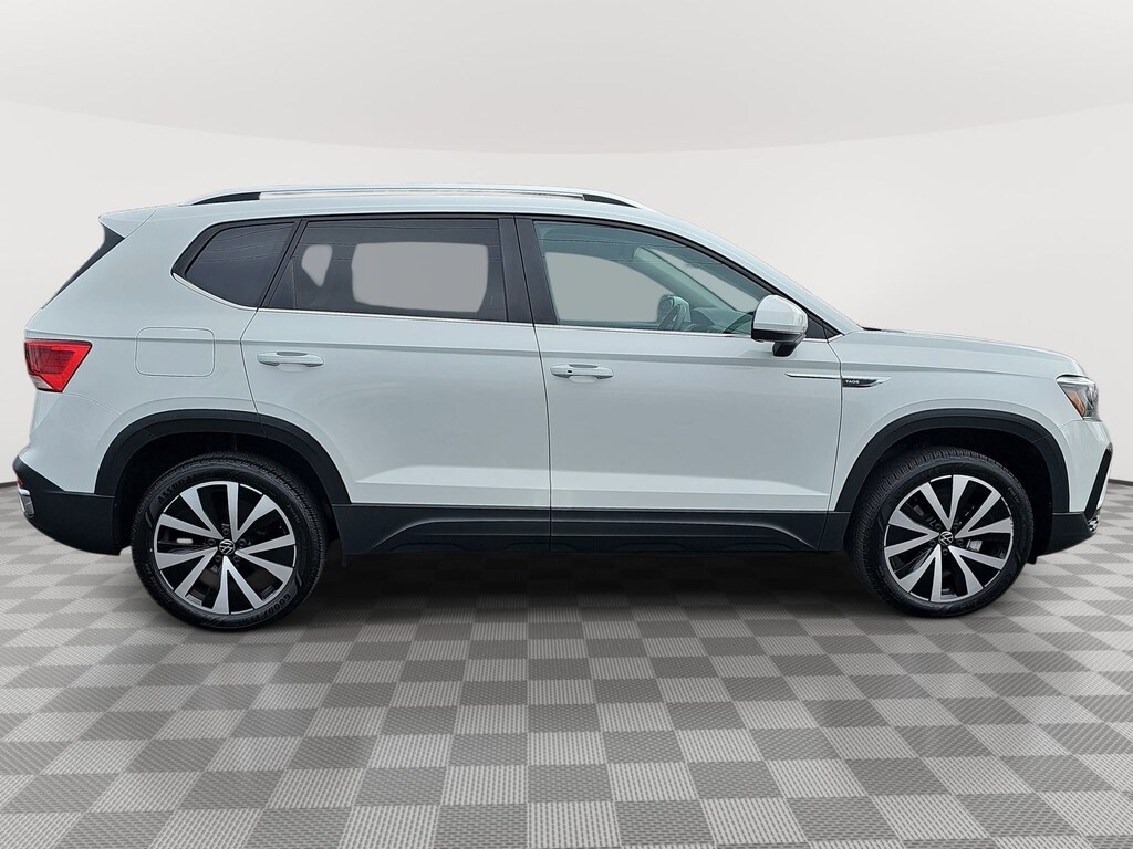 Used 2022 Volkswagen Taos 1.5T SE SUV