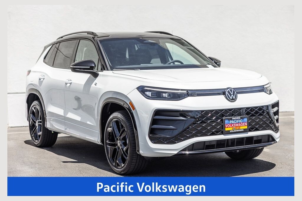 New 2026 Volkswagen Tiguan 2.0T SE R-Line Black SUV