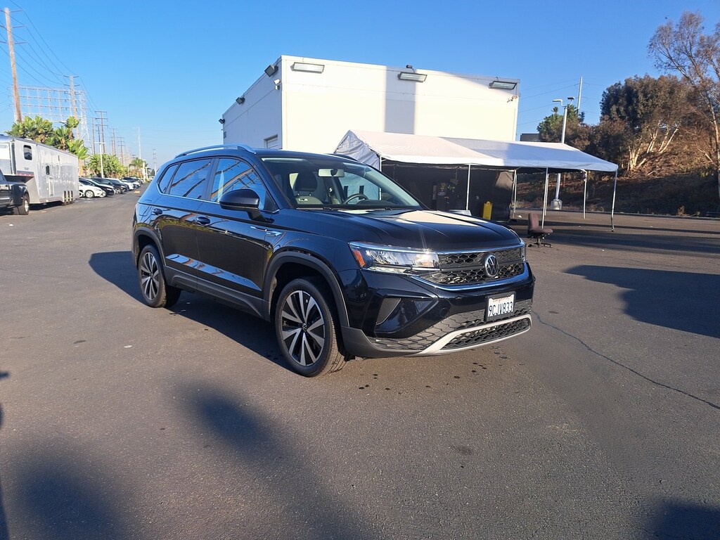 Used 2022 Volkswagen Taos 1.5T SE SUV