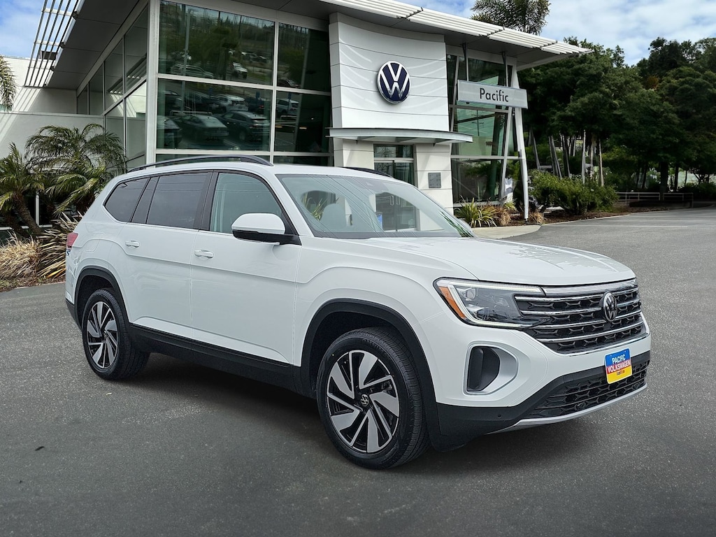 Certified 2024 Volkswagen Atlas 2.0T SE w/Technology SUV