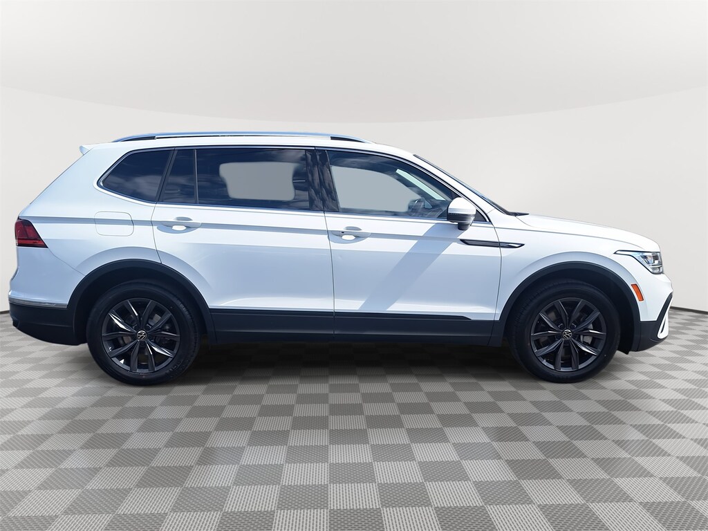 Used 2022 Volkswagen Tiguan 2.0T SE SUV