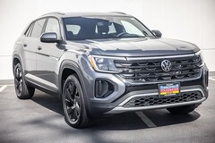 2025 Volkswagen Atlas Cross Sport 2.0T SE w/Technology SUV
