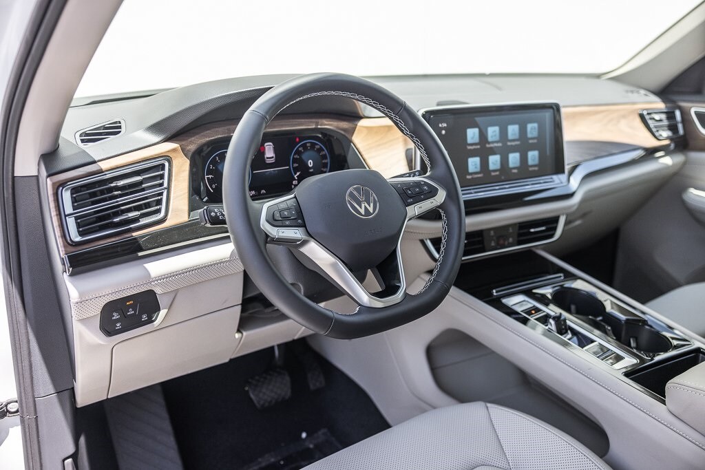 New 2026 Volkswagen Atlas 2.0T SE SUV