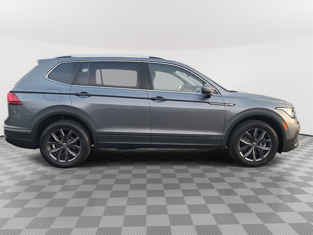 Certified 2022 Volkswagen Tiguan 2.0T SE SUV