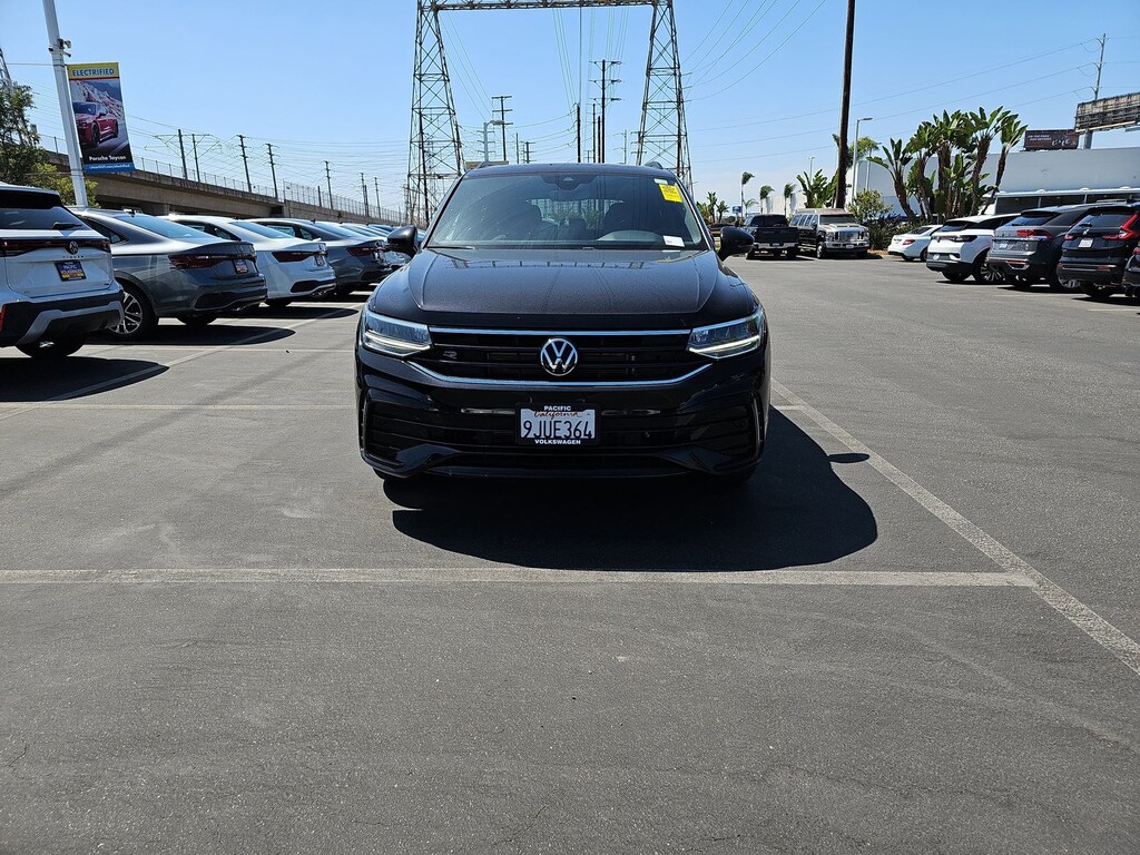 Certified 2023 Volkswagen Tiguan 2.0T SE R-Line Black SUV