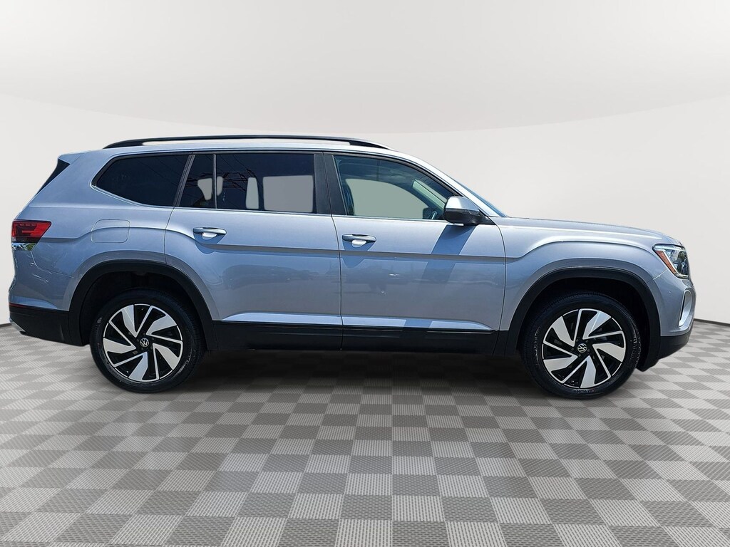 Certified 2024 Volkswagen Atlas 2.0T SE w/Technology SUV