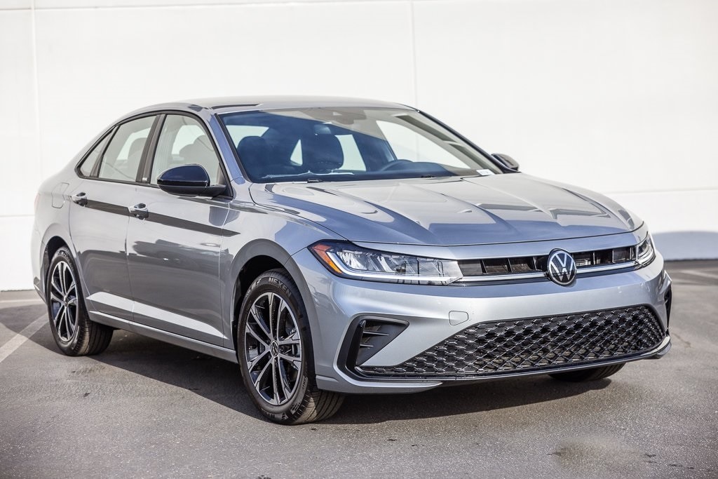 2026 Volkswagen Jetta Sport's photo