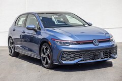 2025 Volkswagen Golf GTI 2.0T SE Hatchback
